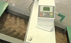 金属検出機